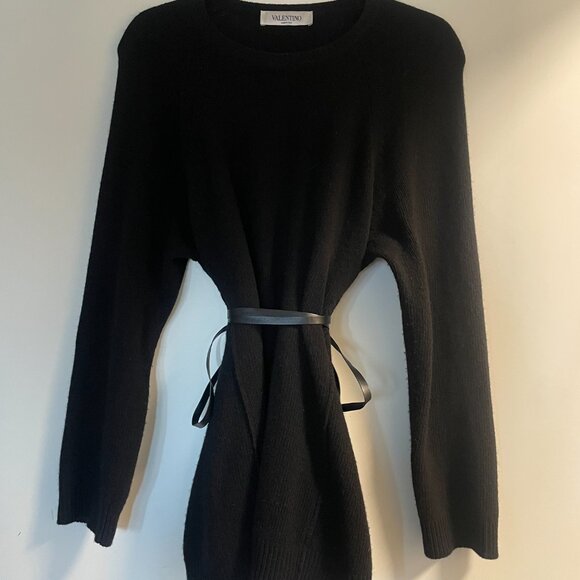 Like NEW Original Valentino Garavani Cashmere Wrap sweater BLK - Picture 3 of 8